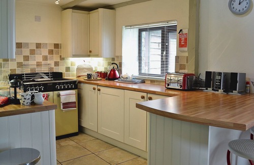 Woolfardisworthy Cottage | 2 bedroom accommodation in Woolsery, near Bideford