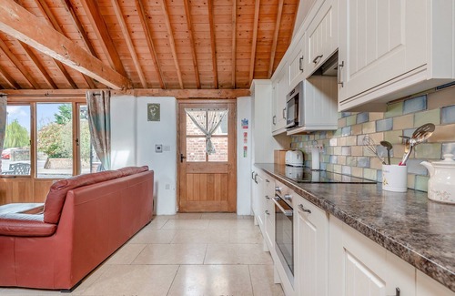 Blaisdon Cottage | 2 bedroom accommodation in Arlingham, near Frampton-on-Severn