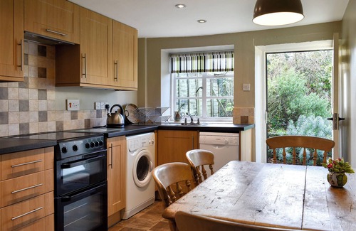Bridport Cottage | 2 bedroom accommodation in North Chideock, near Bridport