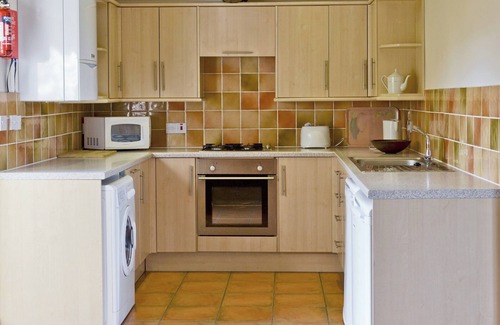 Potter Heigham House | 2 bedroom accommodation in Catfield
