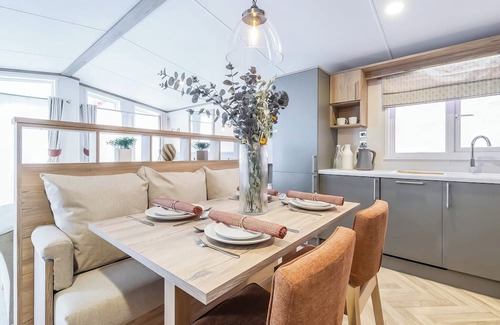 Aberystwyth House | 2 bedroom accommodation in Clarach