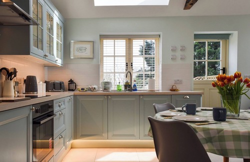 Helmdon Cottage | 2 bedroom accommodation in Falcutt