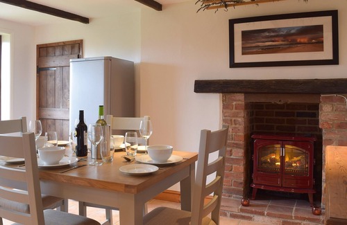 Hickling Cottage | 2 bedroom accommodation in Hickling