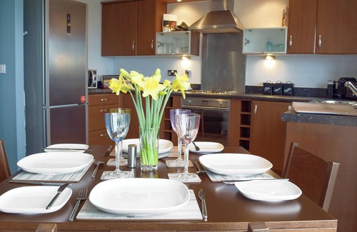Llanelli Cottage | 2 bedroom accommodation in Llanelli