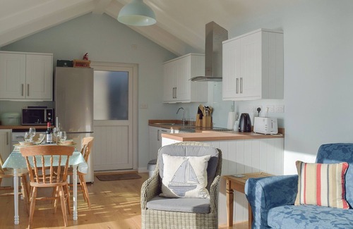 Amroth Cottage | 2 bedroom accommodation in Amroth, near Saundersfoot