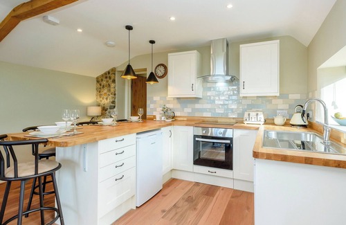 Skeyton Cottage | 2 bedroom accommodation in Skeyton, near North Walsham