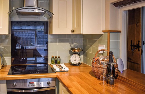 Saxmundham Cottage | 2 bedroom accommodation in Rendham