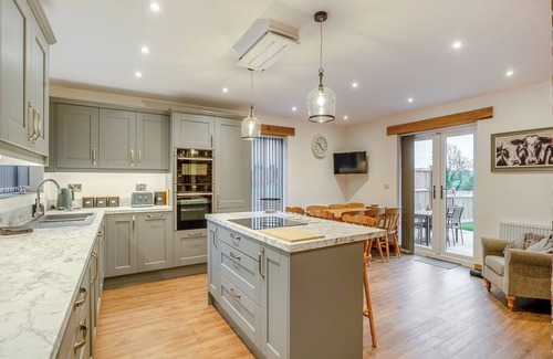 Rugeley Cottage | 2 bedroom accommodation in Abbots Bromley, near Rugeley