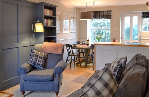 Scawton Cottage | 2 bedroom accommodation in Terrington, near Claxton