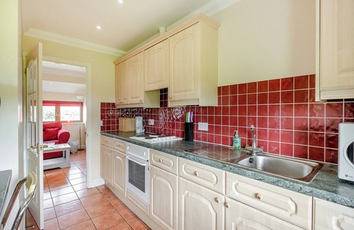 Brightlingsea Cottage | 2 bedroom accommodation in St Osyth