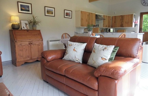 Chickerell Cottage | 2 bedroom accommodation in Chickerell, near Weymouth