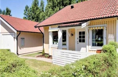 Frosakull House | 2 bedroom accommodation in Halmstad