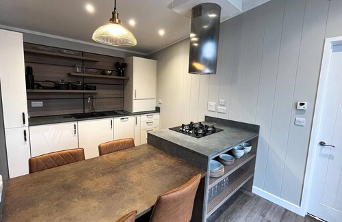 Annan Cabin | 2 bedroom accommodation in Annan