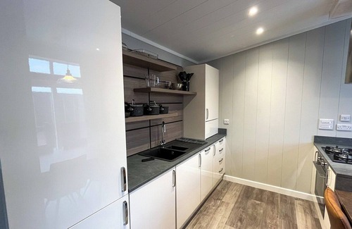 Annan Cabin | 2 bedroom accommodation in Annan
