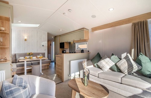 Arnold Ski Chalet | 2 bedroom accommodation in Skirlaugh, Nr Hull