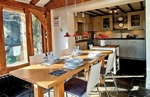 Burpham Cottage | 2 bedroom accommodation in Burpham, near Arundel