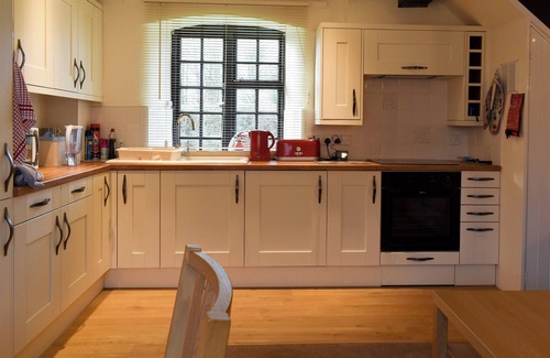 Bicton Cottage | 2 bedroom accommodation in Colaton Raleigh, near Sidmouth