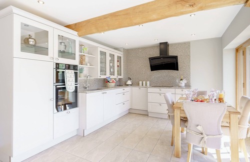 Blacko Cottage | 2 bedroom accommodation in Blacko