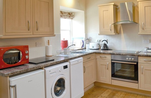 Buckton Cottage | 2 bedroom accommodation in Buckton, near Flamborough