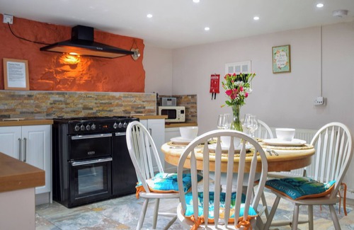 Buxton Cottage | 2 bedroom accommodation in Buxton