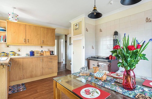 Woodbury Apartment | 2 bedroom accommodation in Woodbury Salterton, near Exmouth