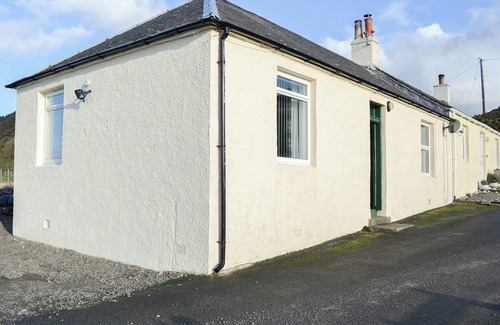 Ballantrae Cottage | 2 bedroom accommodation in Ballantrae, near Girvan