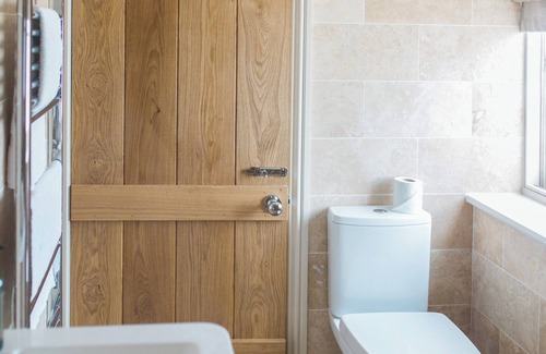 Saltmarshe Cottage | 2 bedroom accommodation in Saltmarshe, near Goole