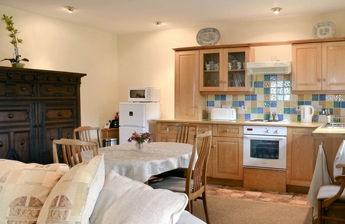 Langley-on-Tyne Cottage | 2 bedroom accommodation in Langley-on-Tyne, near Hexham