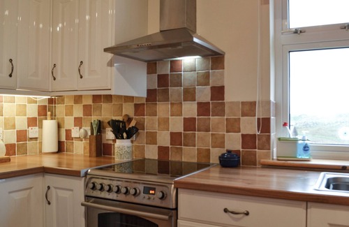 Homore Cottage | 2 bedroom accommodation in Howbeg (Tobha Beag), Isle of South Uist