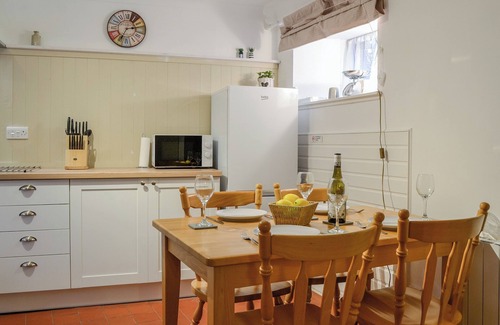 Abernethy Cottage | 2 bedroom accommodation in Perth