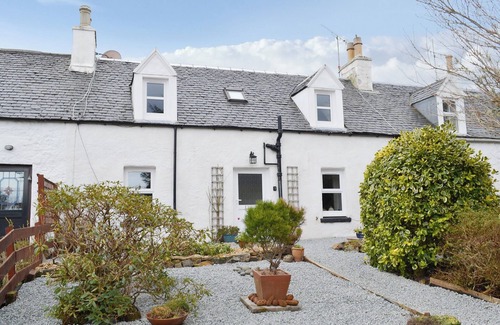 Greshornish Cottage | 2 bedroom accommodation in Edinbane, near Portree