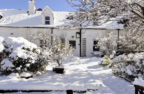 Greshornish Cottage | 2 bedroom accommodation in Edinbane, near Portree