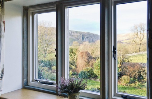 Kilnsey Cottage | 2 bedroom accommodation in Conistone with Kilnsey, Grassington