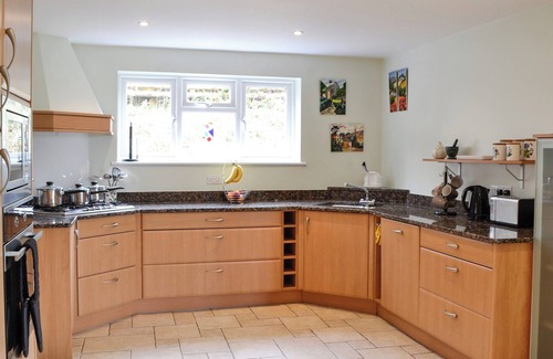Stroud Cottage | 2 bedroom accommodation in Lypiatt Hill, near Stroud