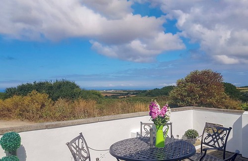 Treator Cottage | 2 bedroom accommodation in St Merryn, near Padstow