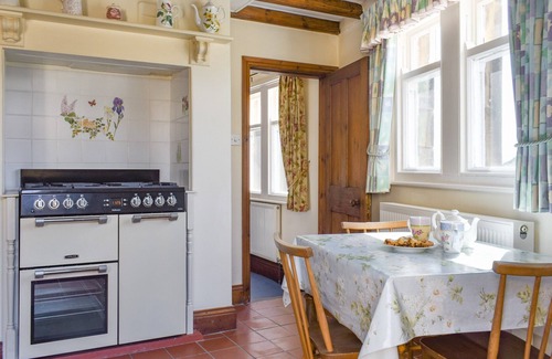 Fylingthorpe Cottage | 2 bedroom accommodation in Fylingthorpe, near Robin Hood’s Bay