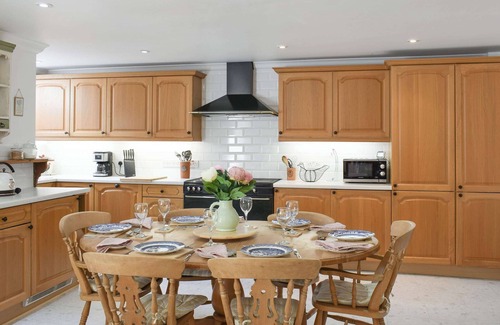 Wooler Cottage | 2 bedroom accommodation in Milfield, near Wooler