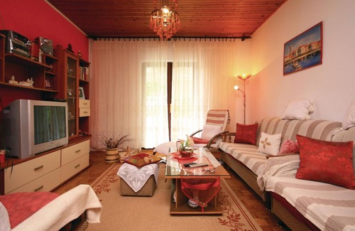 Raslina Apartment | 2 bedroom accommodation in Raslina