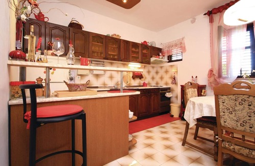 Raslina Apartment | 2 bedroom accommodation in Raslina