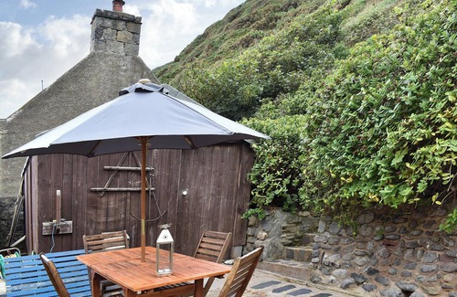 Banff Cottage | 2 bedroom accommodation in Crovie, Gardenstown