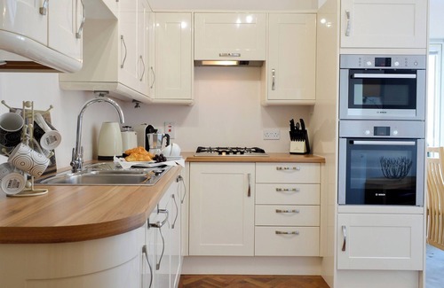Banff Cottage | 2 bedroom accommodation in Inverboyndie, near Banff
