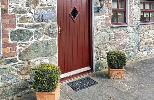 Dinas Cottage | 2 bedroom accommodation in Bontnewydd, Caernarfon