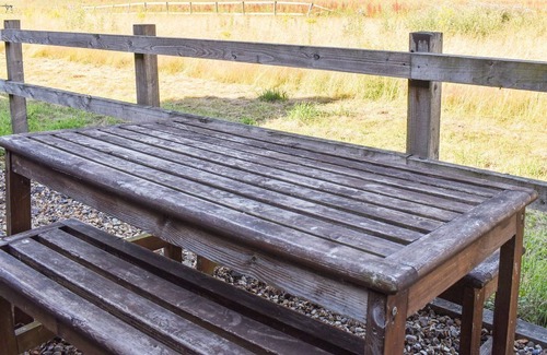 Hook House | 2 bedroom accommodation in Hook, near Alton