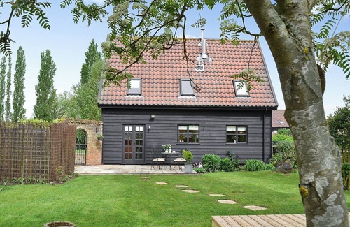 Diss Cottage | 2 bedroom accommodation in Botesdale, near Diss