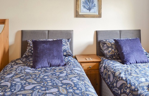 Peel Cottage | 2 bedroom accommodation in Peel