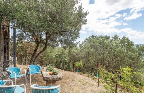 Alfano House | 2 bedroom accommodation in Alfano