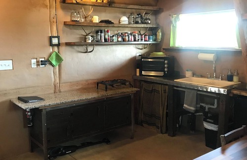 Cane Beds Cottage | 2 bedroom adobe home with AC, WiFi, great views, and new sauna and outdoor tub!