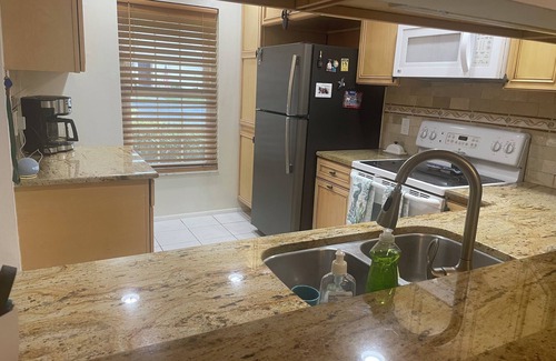 Safety Harbor Villa | 2-bedroom ADORABLE & COMFY Villa in charming Safety Harbor, close to water