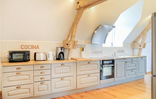 Ponts Apartment | 2 Bedroom Amazing Apartment In Ponts