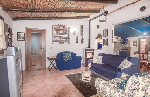 Oliena House | 2 bedroom amazing home in Oliena (NU)